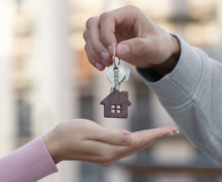 Anulada la sanción por acoso inmobiliario por no mantener una vivienda alquilada en buen estado